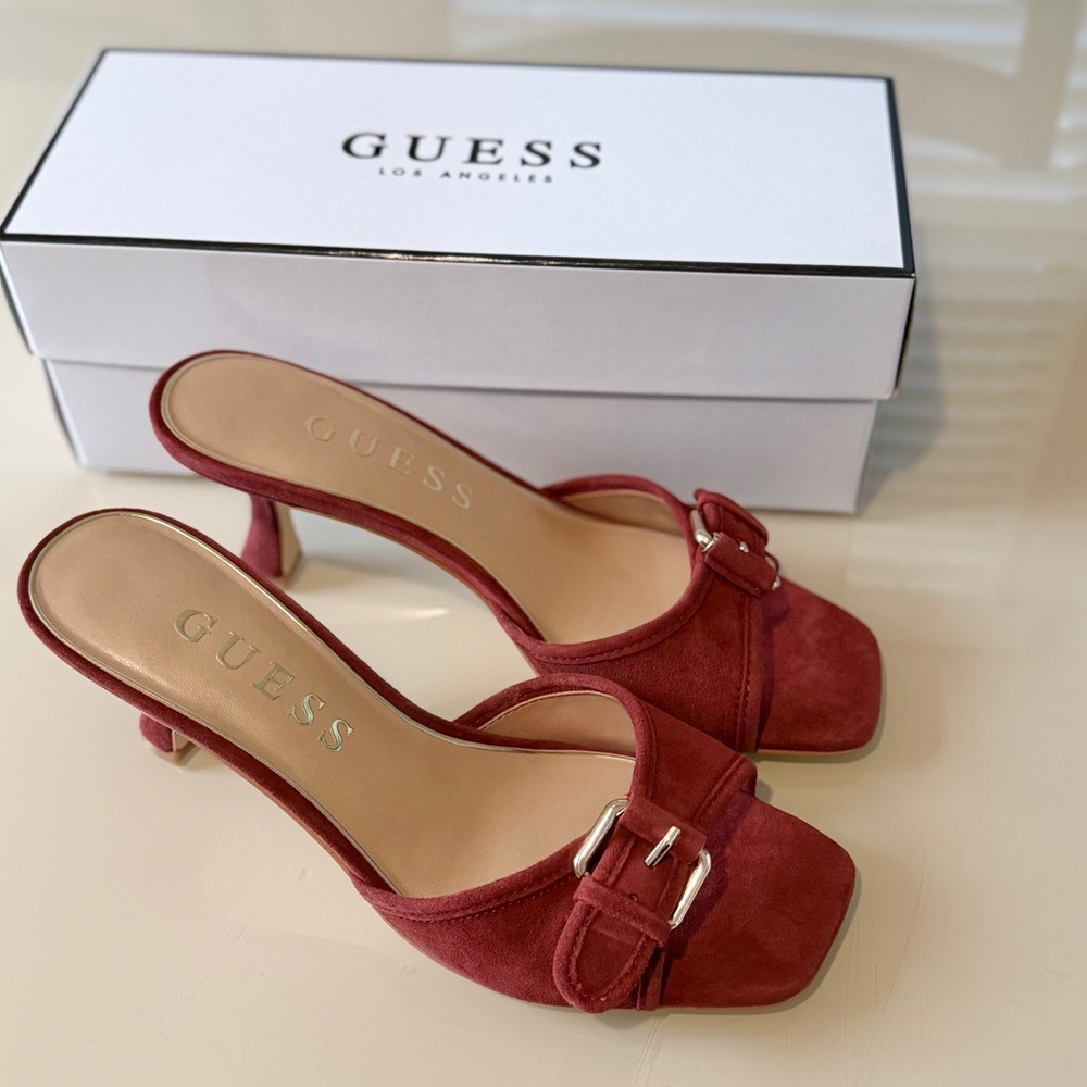 Guess Women's Dista Buckle Kitten Heel Dress Suede Sandals Dark Red Size 9M - Picture 5 of 9
